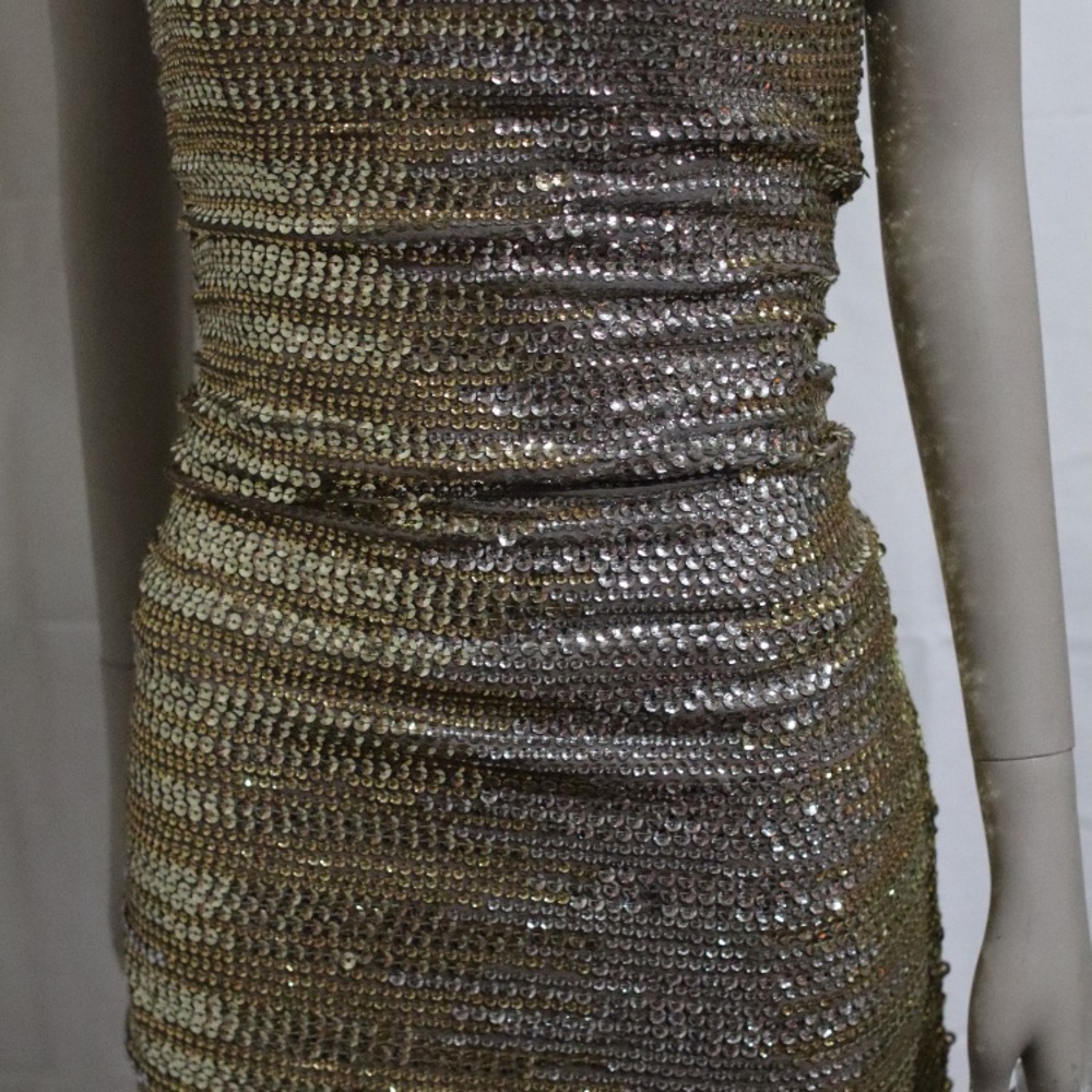 Mini dress